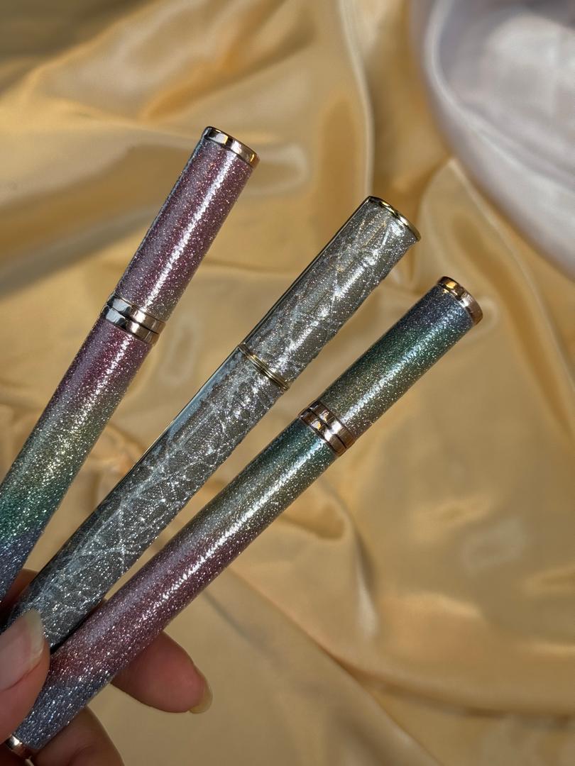 خط چشم ماژیکی